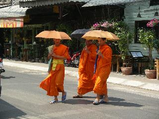 3 Monks