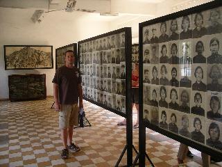 017 Toul Sleng Victims