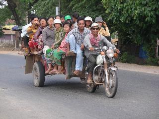 001 Bus Cambodia