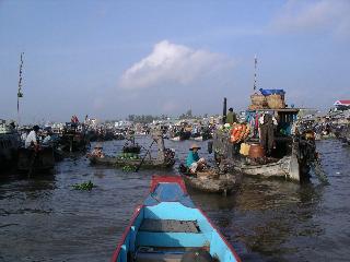 013 Floating Market