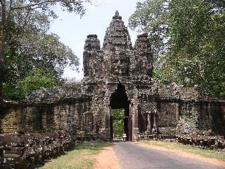 032 Gate Angkor Thom (Tomb Raider)