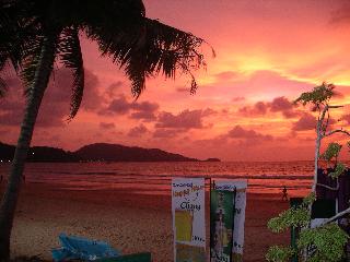 10 Sunset Patong