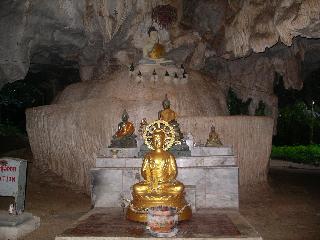 43 Buddha Cave